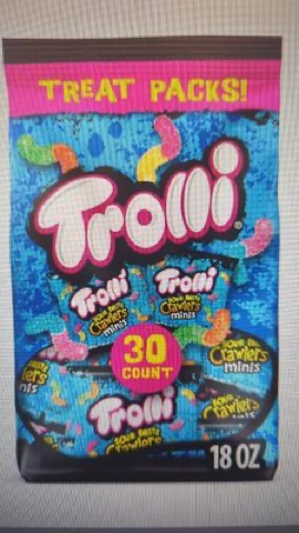 Package photo of Sour Brite Crawlers gummy candy from Open Food Facts